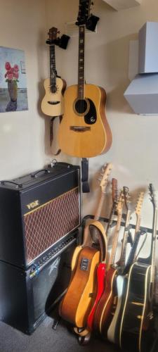 Guitar Corner